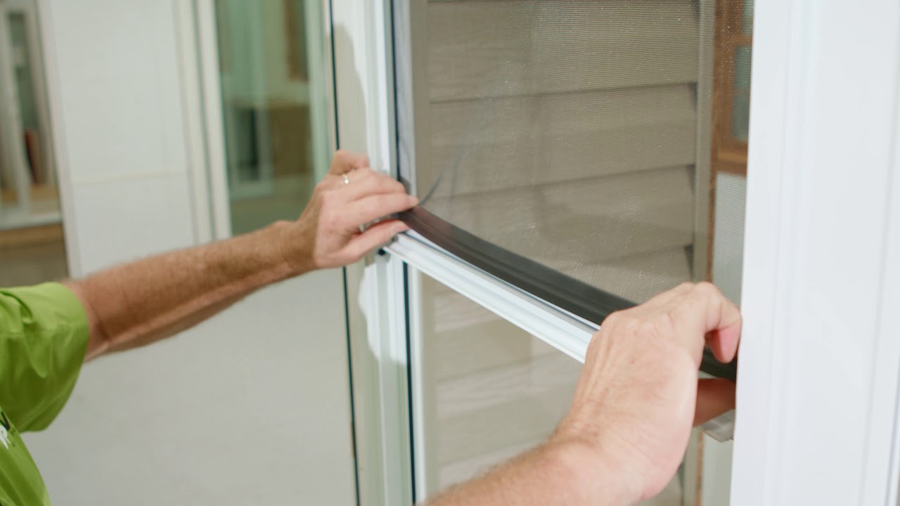 Retractable-Screen-product